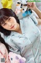 Reona Matsushita 松下玲緒菜, Rin Miyauchi 宮内凛, Young Gangan 2021 No.04 (ヤングガンガン 2021年4号) P7 No.45d37c